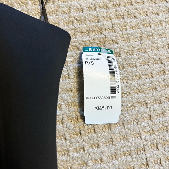 NWT BLACK DRESS WITH RHINESTONE DETAILING - Picture 5 of 5